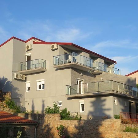 Vila Velvet Hotel Starigrad Paklenica Bagian luar foto