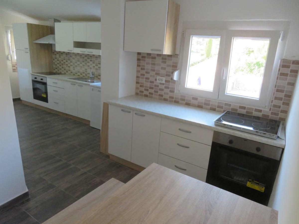 Vila Velvet Hotel Starigrad Paklenica Bagian luar foto